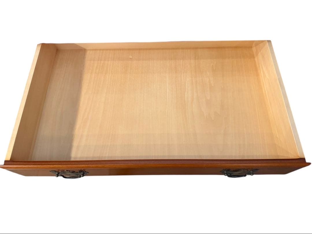 ◯横浜ダニエル Daniel キャビネット 飾り棚 リビングボード 収納棚