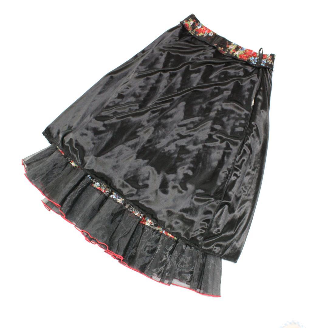 【美品 社交ダンス衣装】上下セット トップス スカート 黒 赤 水色 かわいい