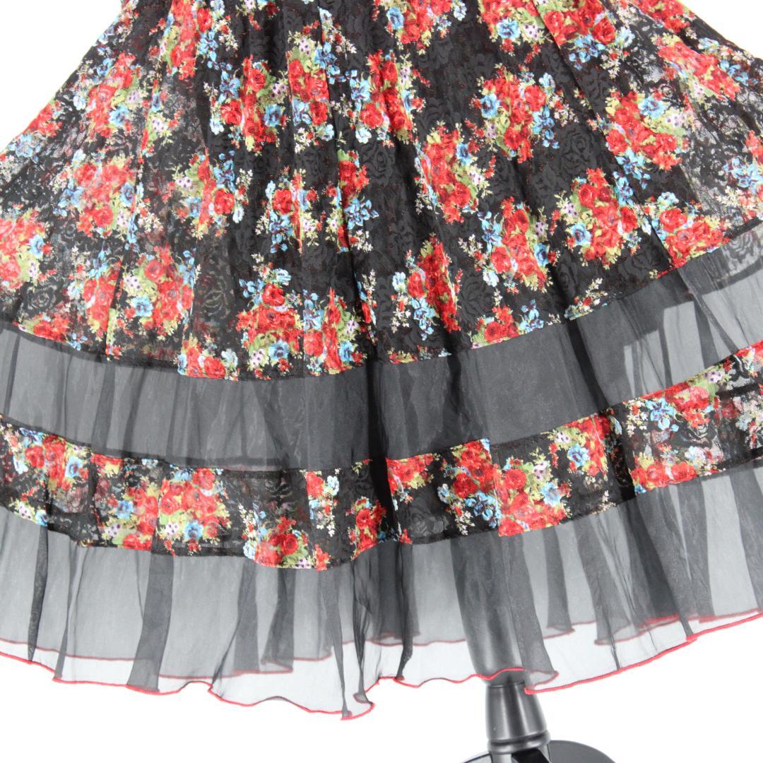 【美品 社交ダンス衣装】上下セット トップス スカート 黒 赤 水色 かわいい