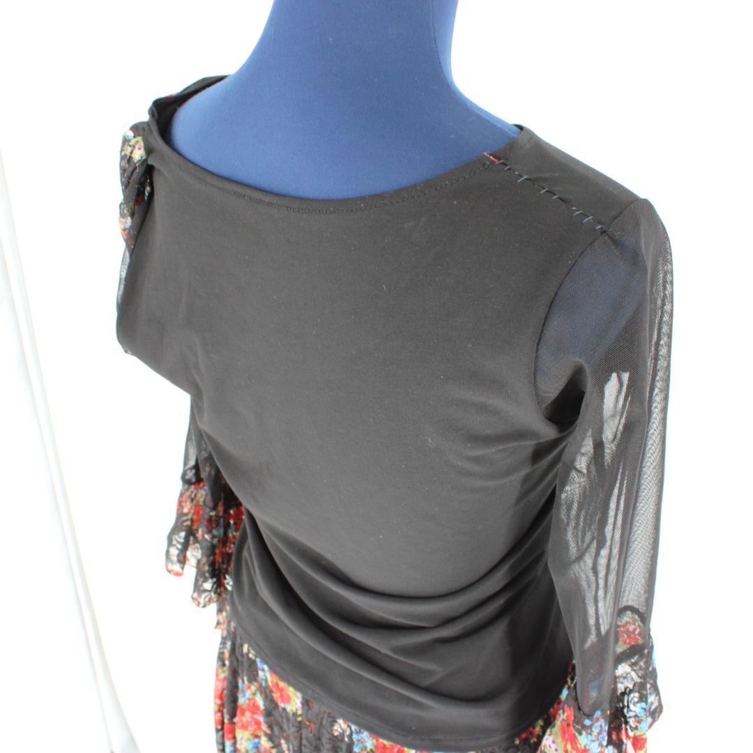 【美品 社交ダンス衣装】上下セット トップス スカート 黒 赤 水色 かわいい