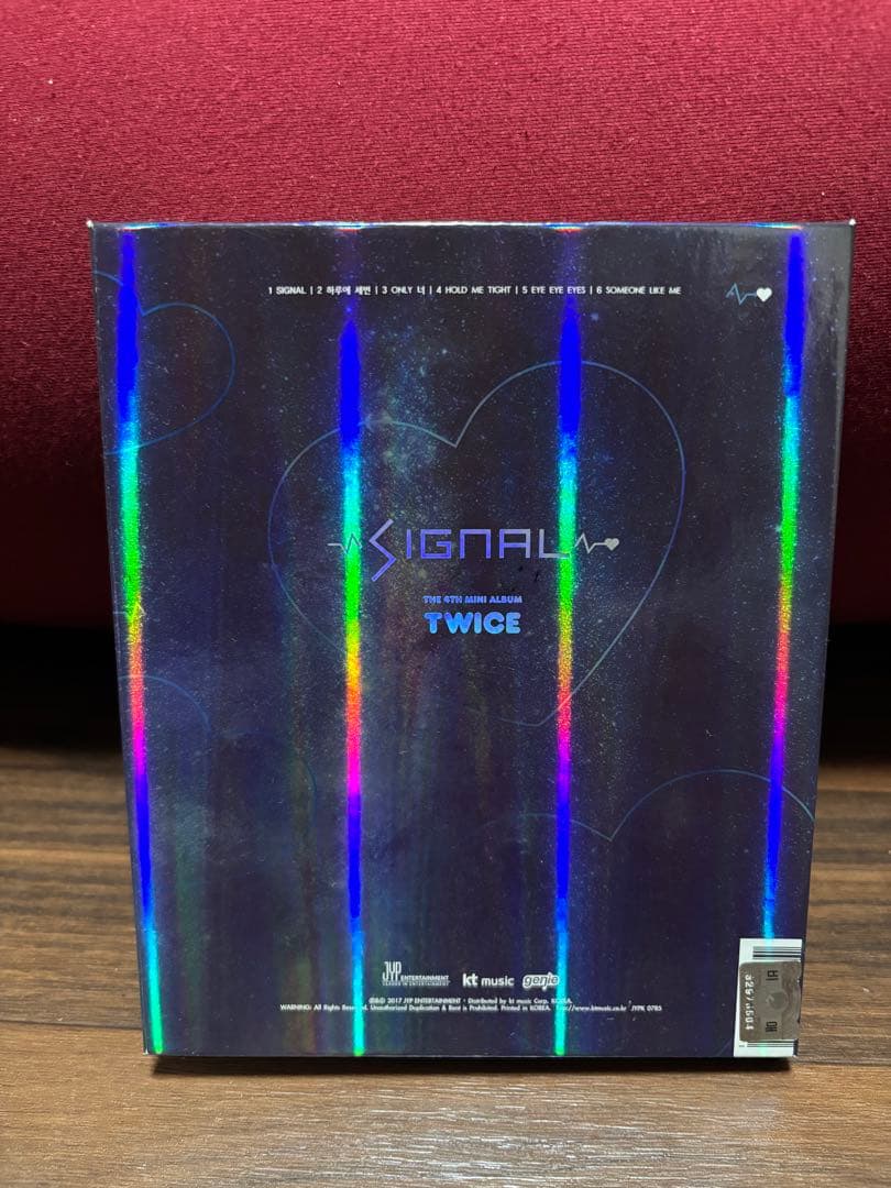 (値下げ中)TWICE　直筆サイン入りアルバム