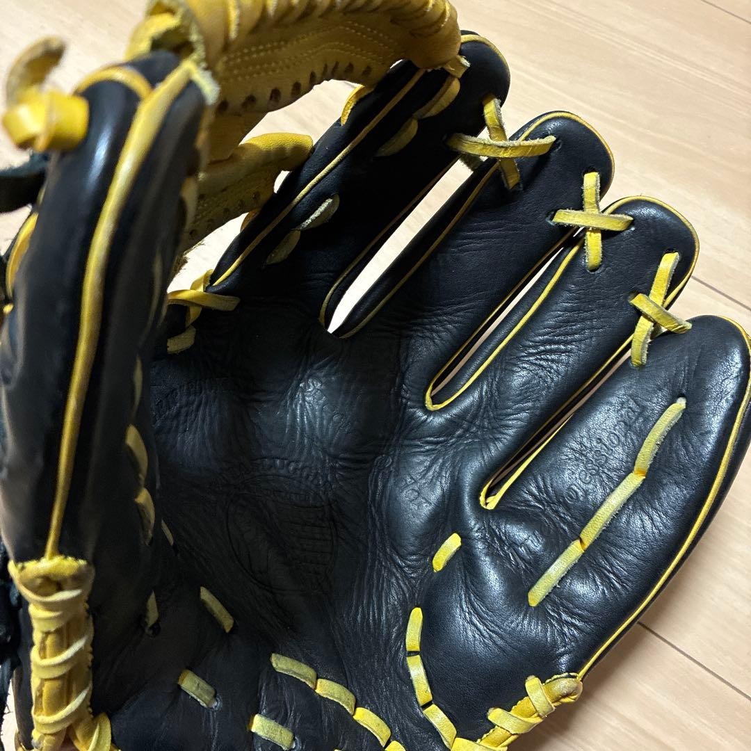 Sugger 軟式グローブ 黒/黄