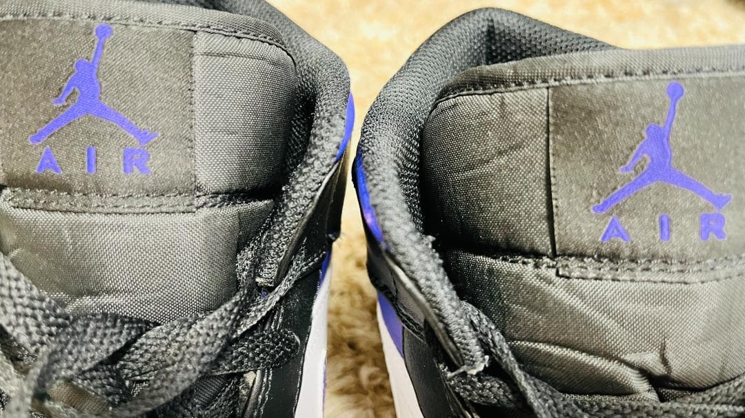 シューズ(男性用) NIKE AIR JORDAN 1MID BLACK/DARKIRISWHITE