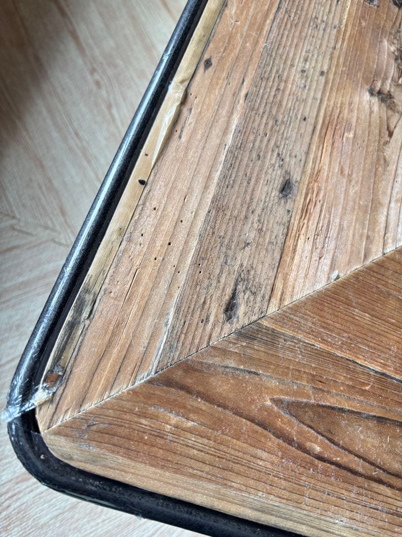 クラッシュゲート　ローテーブル　クリス　カフェテーブル　ダイニング