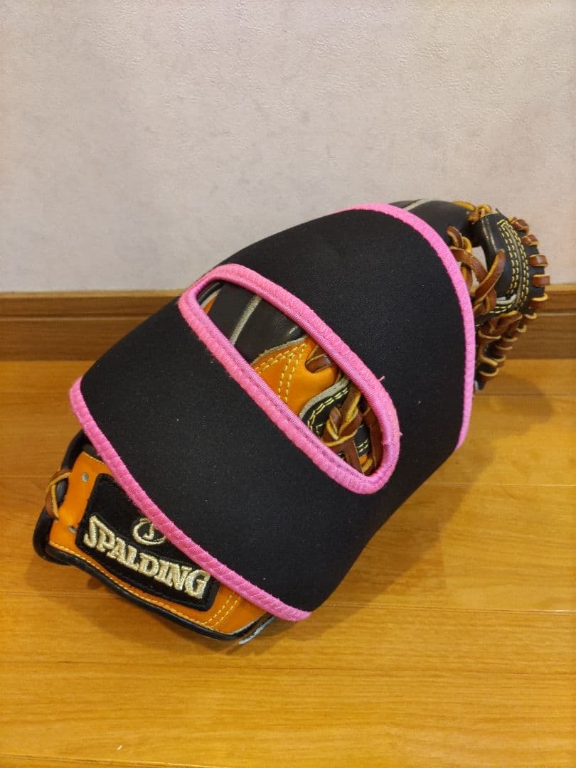 SPALDING 硬式グローブ 内野手　右利き用