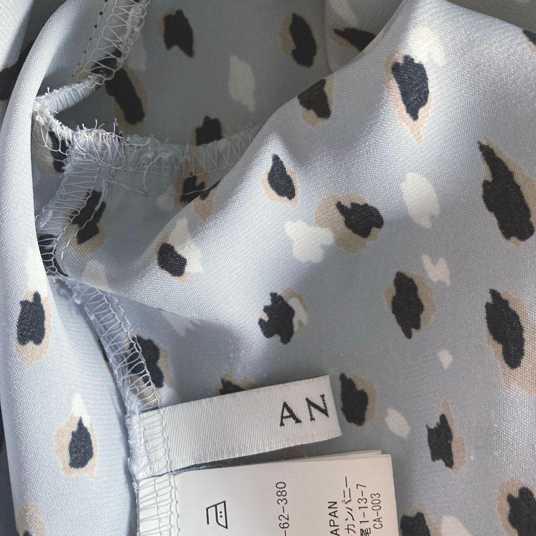 美品ANAYIアナイ水色ブラウス長袖ボウタイ　サイズ38 上品