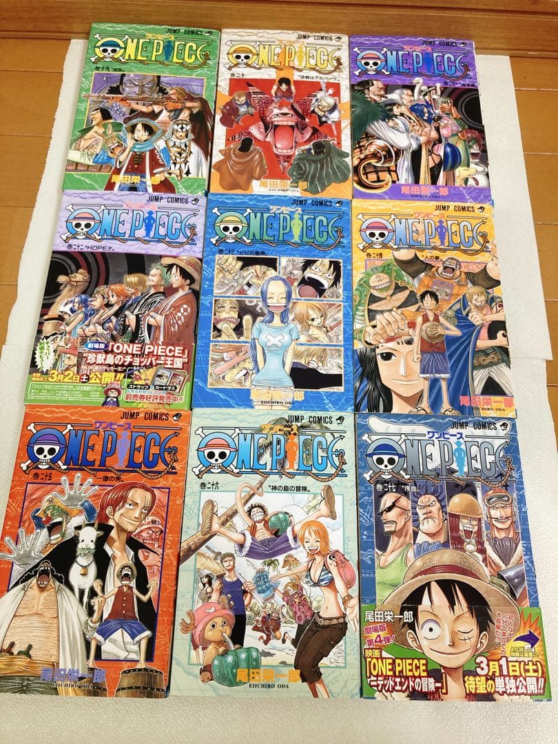 ワンピース漫画まとめ売り+ シャンクスフィギュア