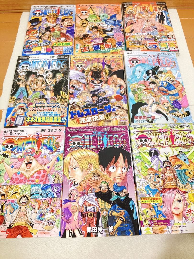 ワンピース漫画まとめ売り+ シャンクスフィギュア