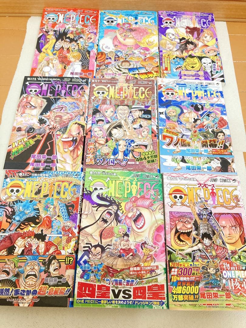 ワンピース漫画まとめ売り+ シャンクスフィギュア