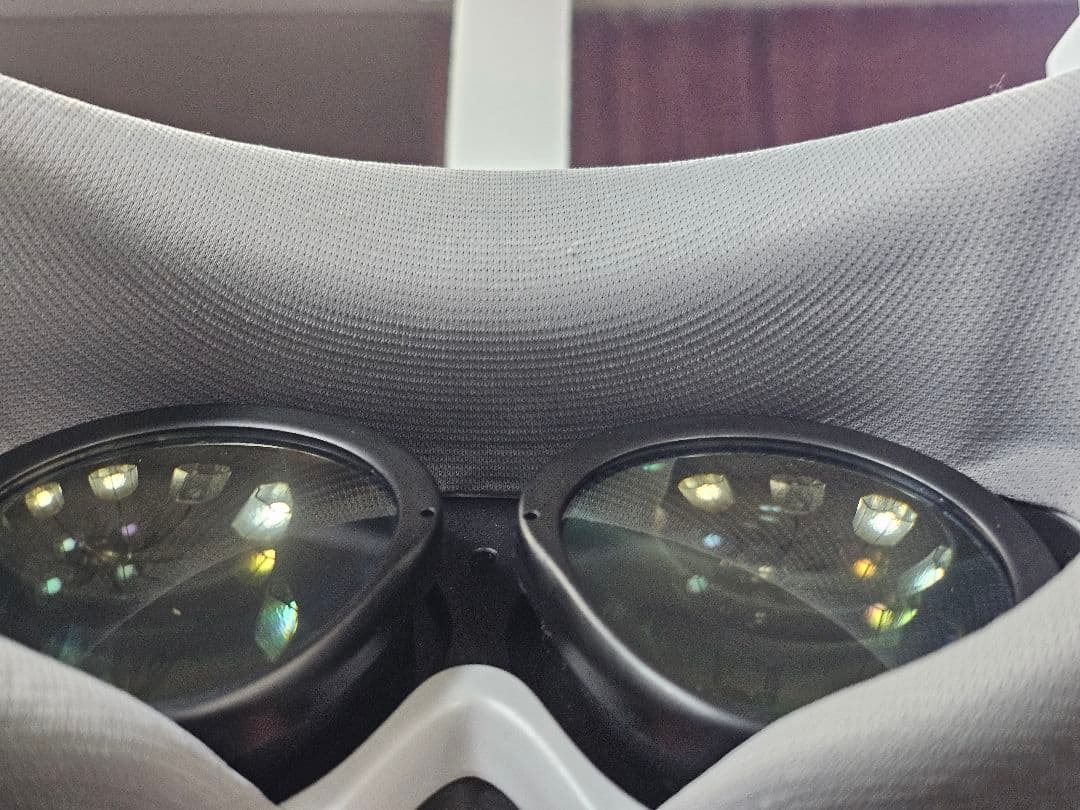 Pico4 Ultra (ピコ4ウルトラ)