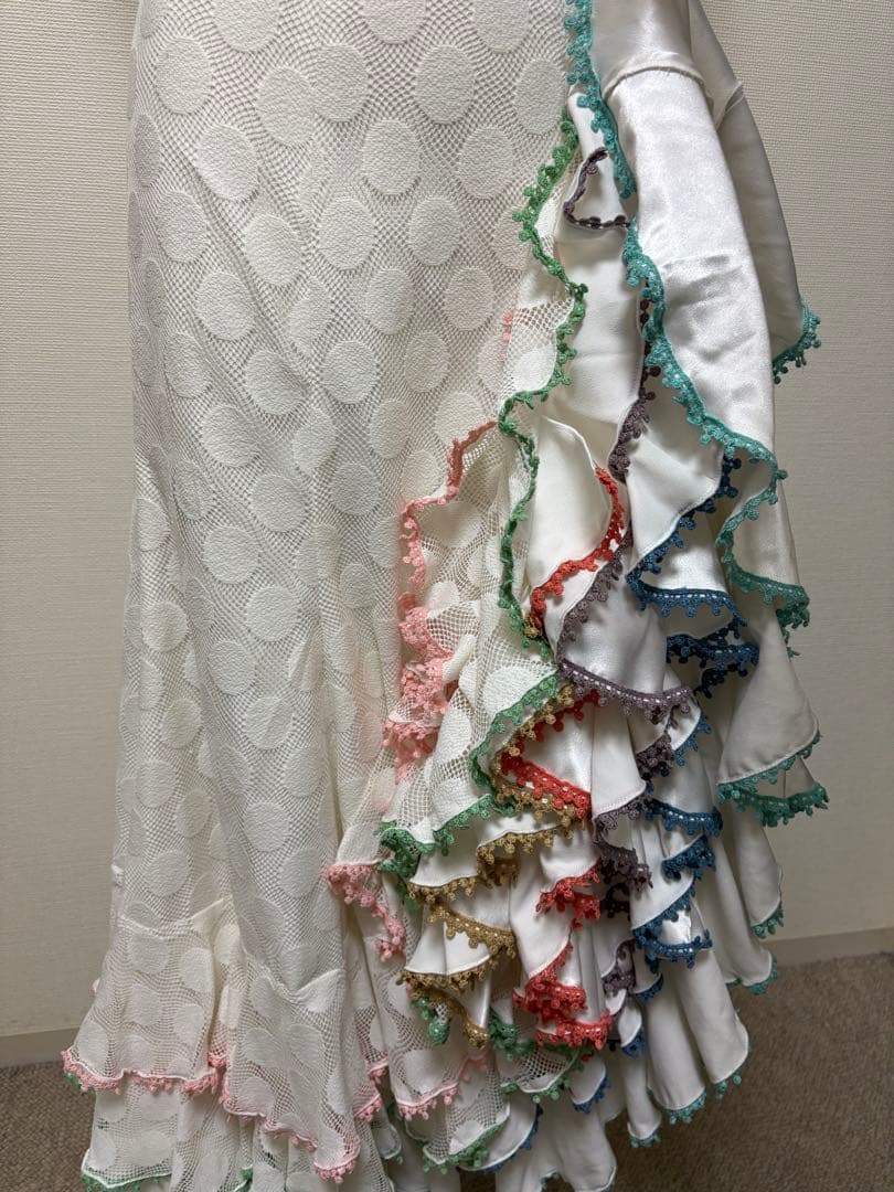 ソニアジョーンズ　フラメンコ衣装　ツーピース　シージョ付き