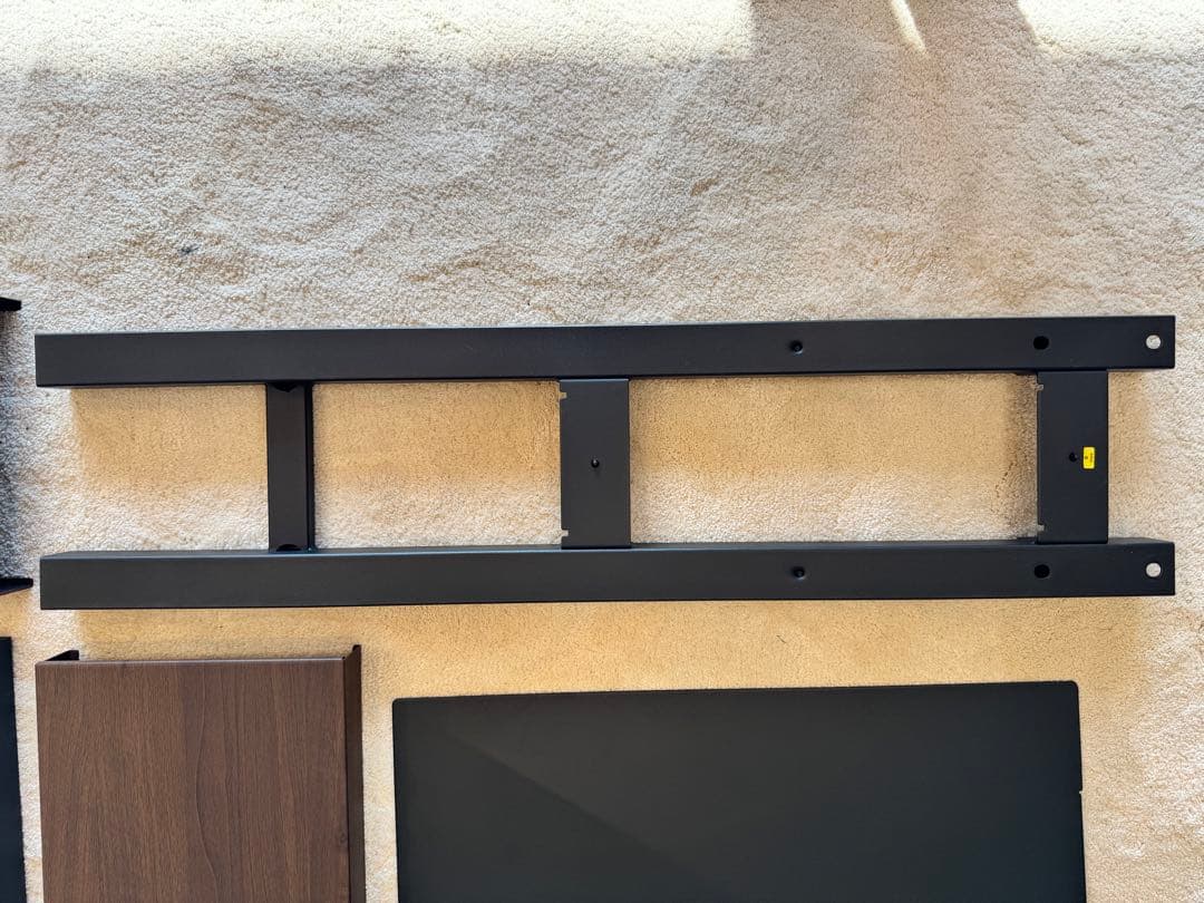 M*I様 【美品】WALL V3 ハイタイプ SW (首振りタイプ) 2025年