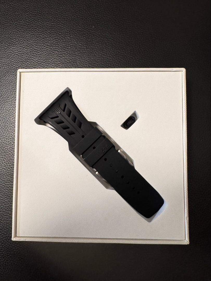 新品未使用　Y24 45mm アップルウォッチ ケース用　替えストラップ
