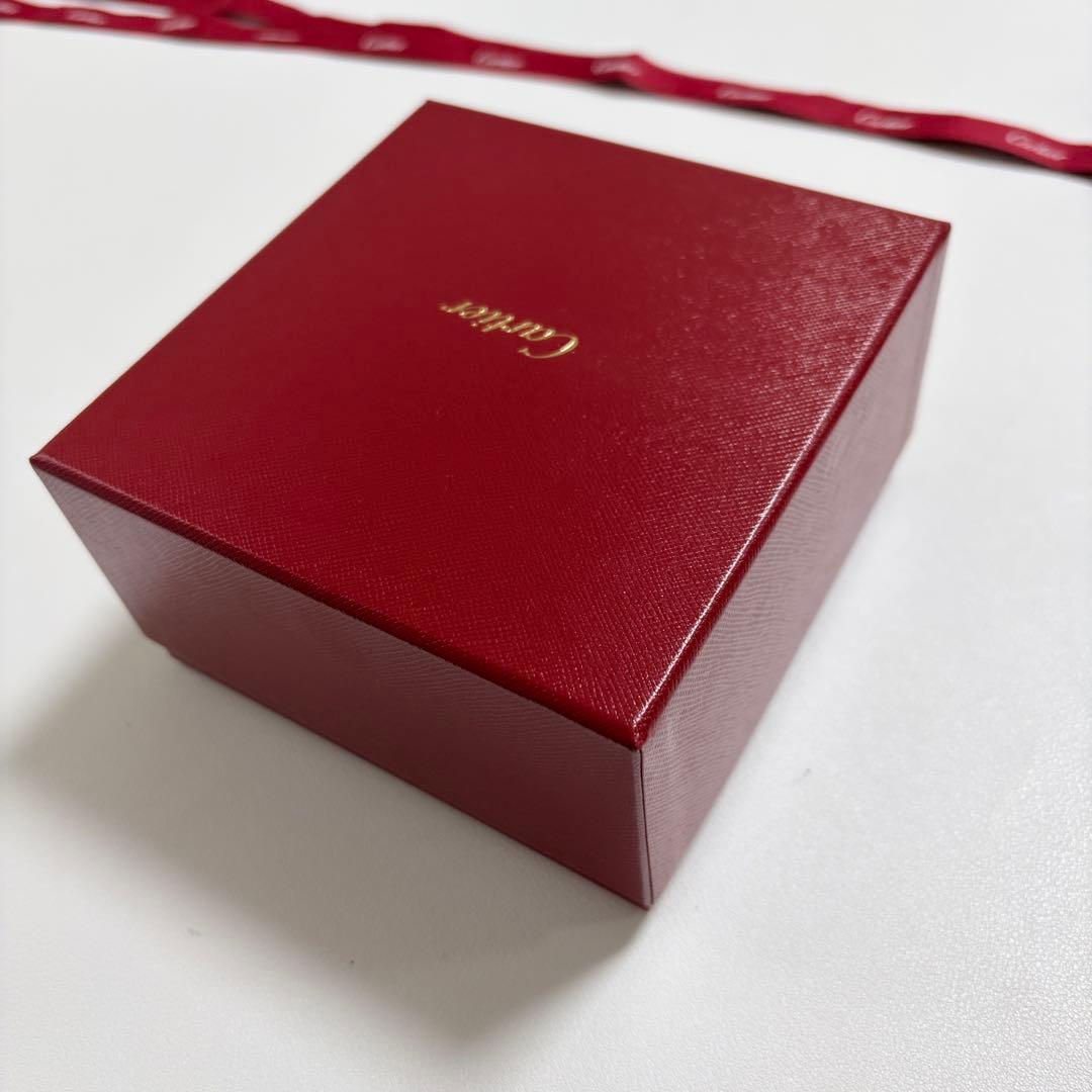 美品　カルティエ　ラブブレス　ブレスレットケース　空箱　現行品　リボン付き