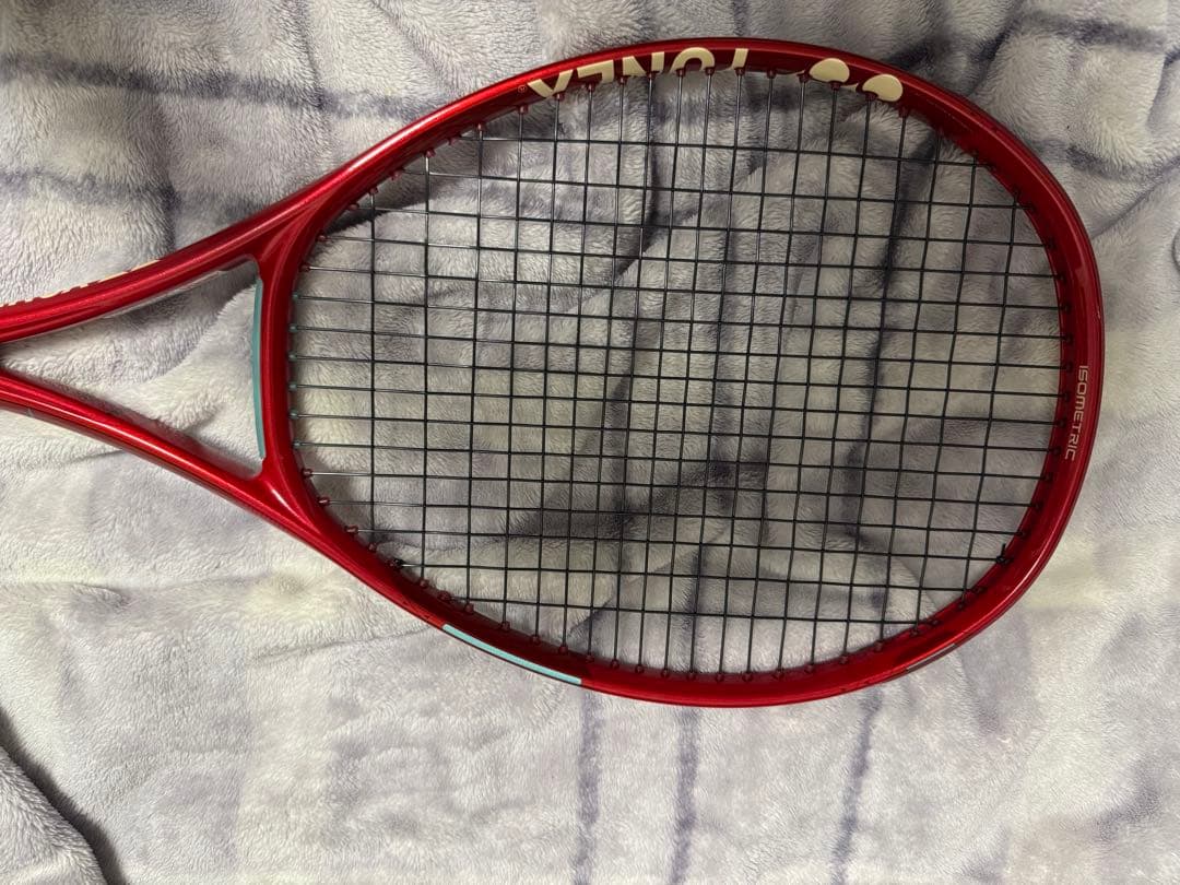 ２０２６年モデル 新作YONEX VCORE 98 ブイコア 305g G3