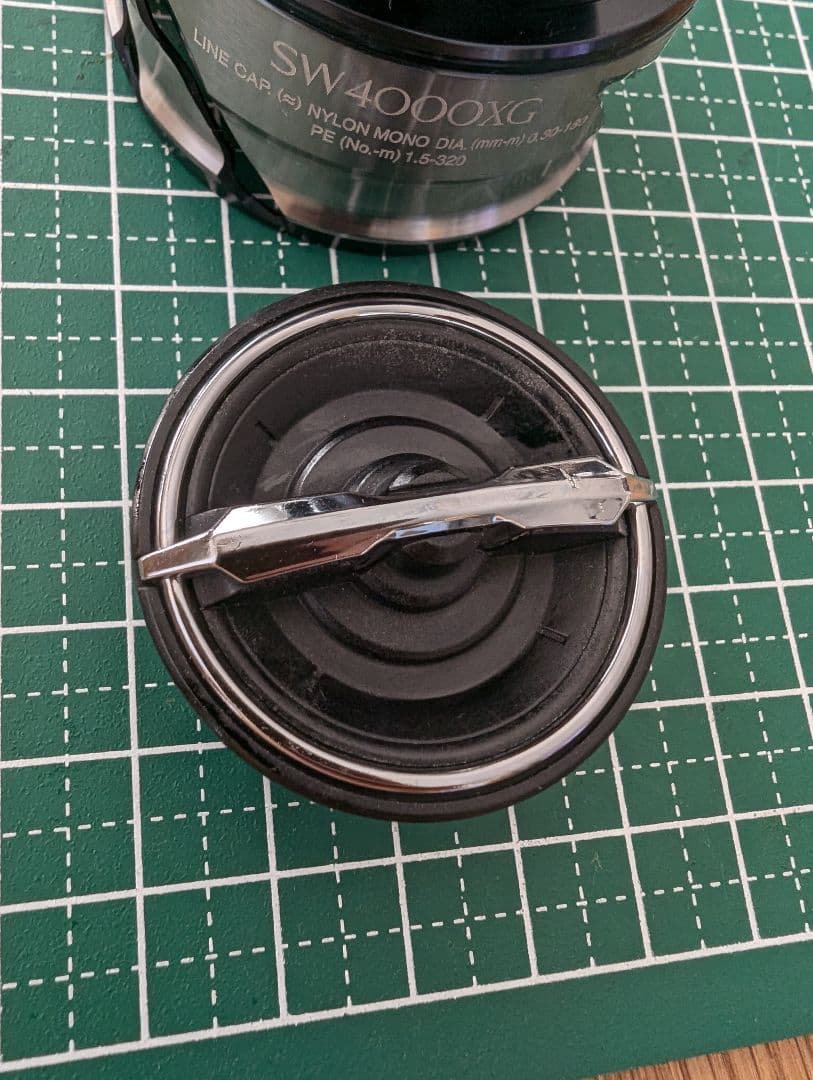 21ツインパワーsw4000XG 箱、説明書、リールバンド、オイル　付属品完備