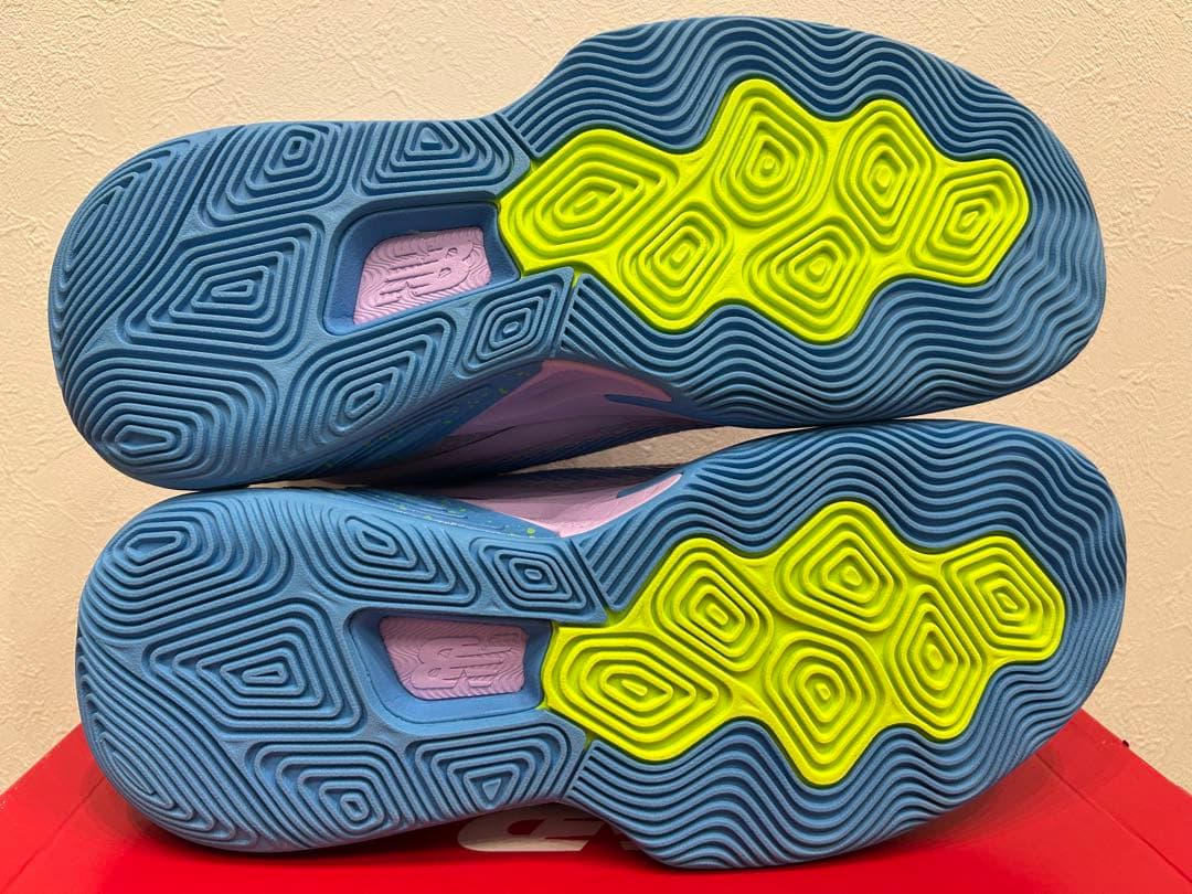 即日発送、美品27.5㎝New Balance BB2WY CG5