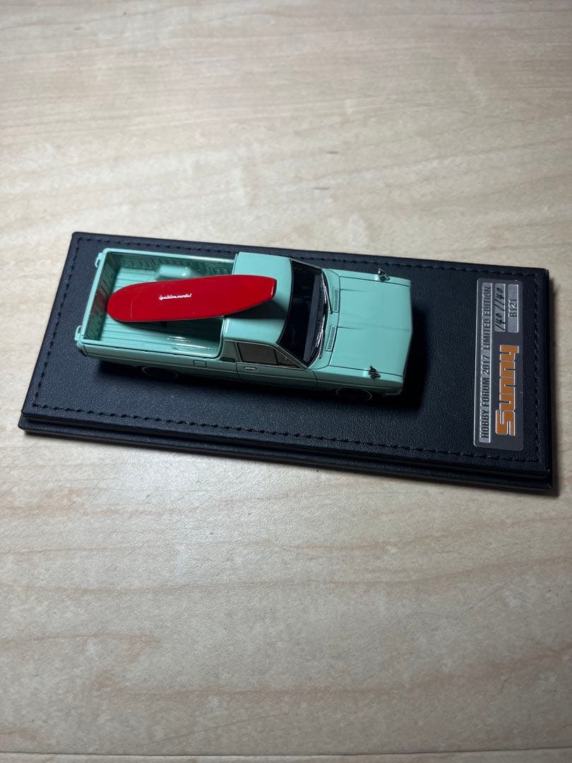 T*A様 イグニッションモデル 1/43 日産サニートラック ロング 中古　希少