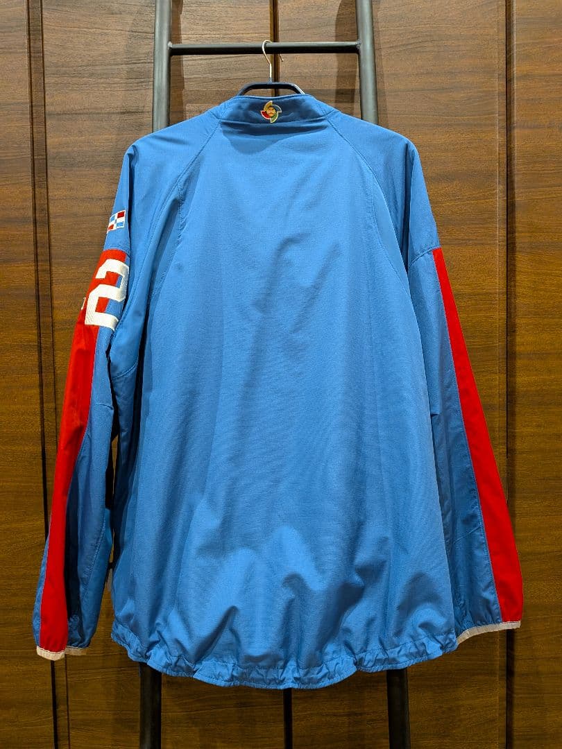 Majestic製　ナイロンプルオーバー