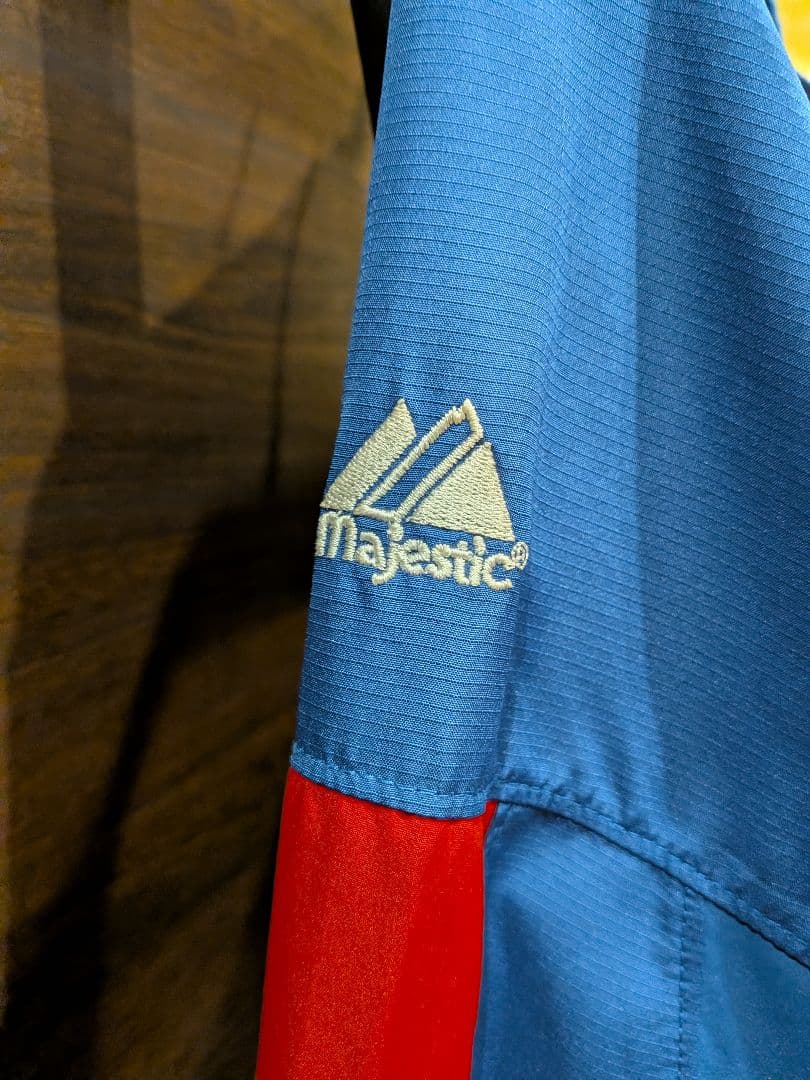 Majestic製　ナイロンプルオーバー