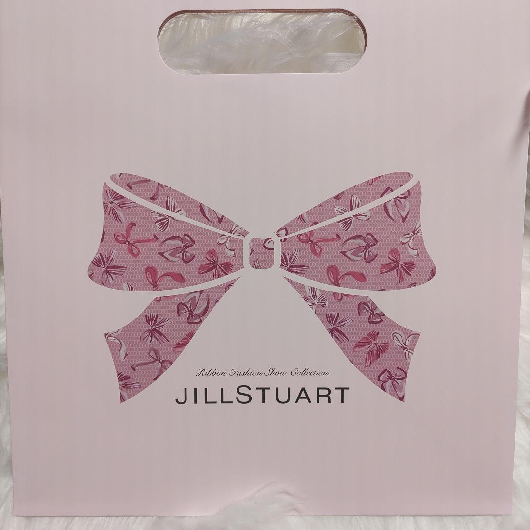 ★完売品★新品未開封★JILL STUART クリスマスコフレ2025