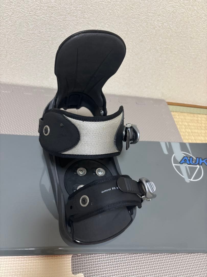 AUKNIX スノーボード バインディング付き