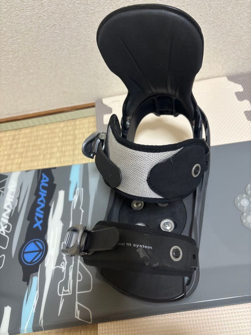AUKNIX スノーボード バインディング付き