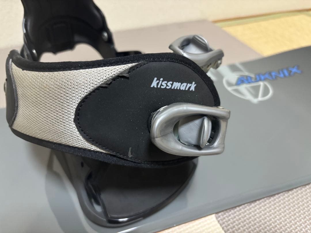 AUKNIX スノーボード バインディング付き