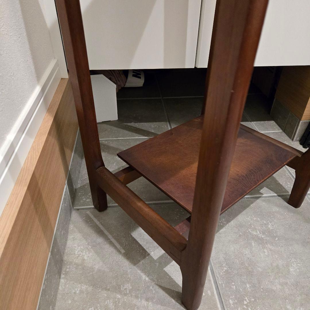 レトロ コイズミの木製コンソールテーブル