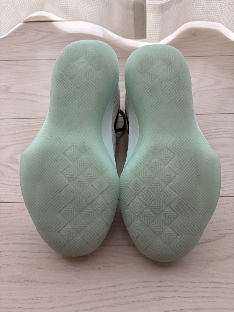 ナイキ　エア ズーム G.T. カット アカデミー 2