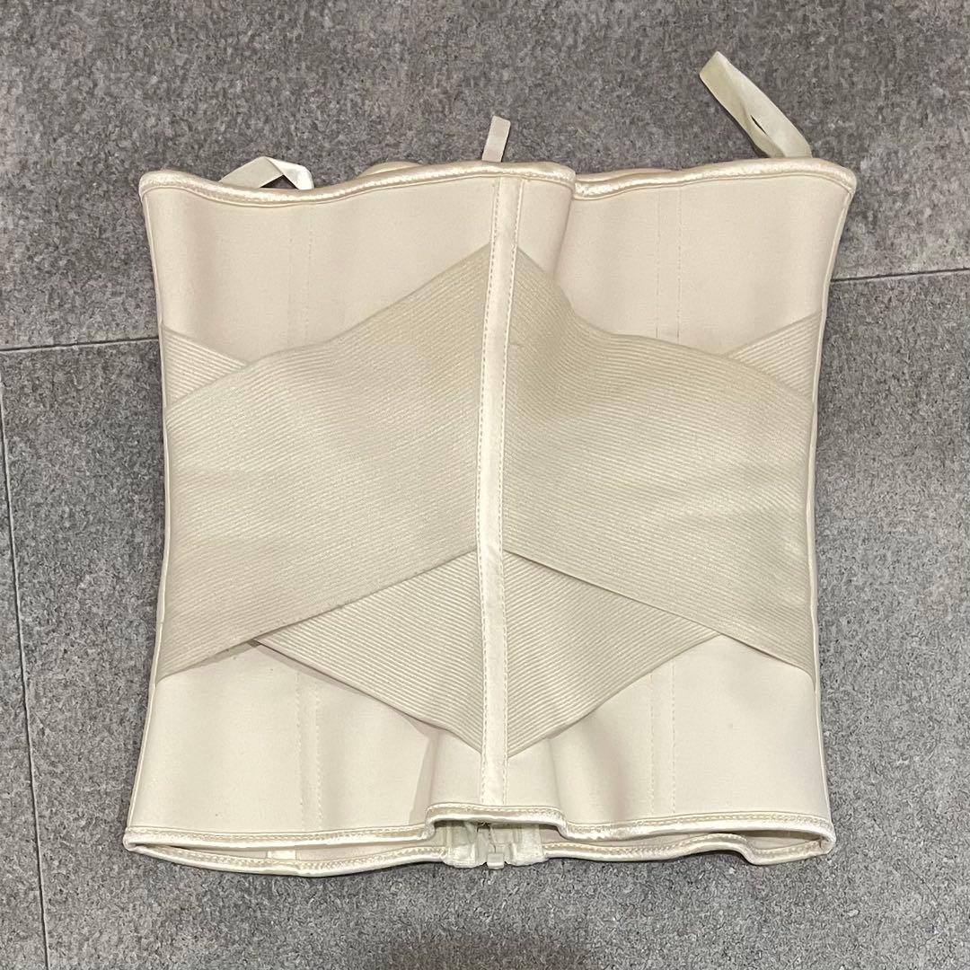 FAVOLINK ファボリンクウエストシェイパー コルセット アイボリー