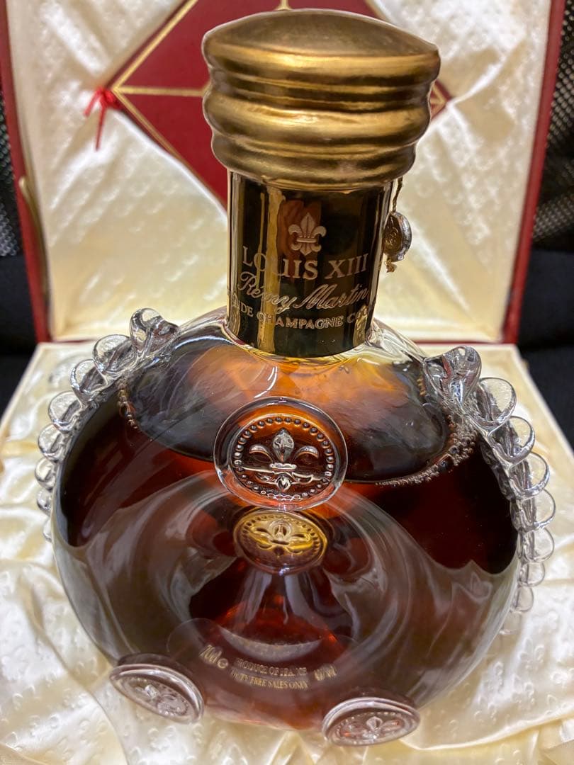ルイ13世　レミーマルタン　バカラボトル