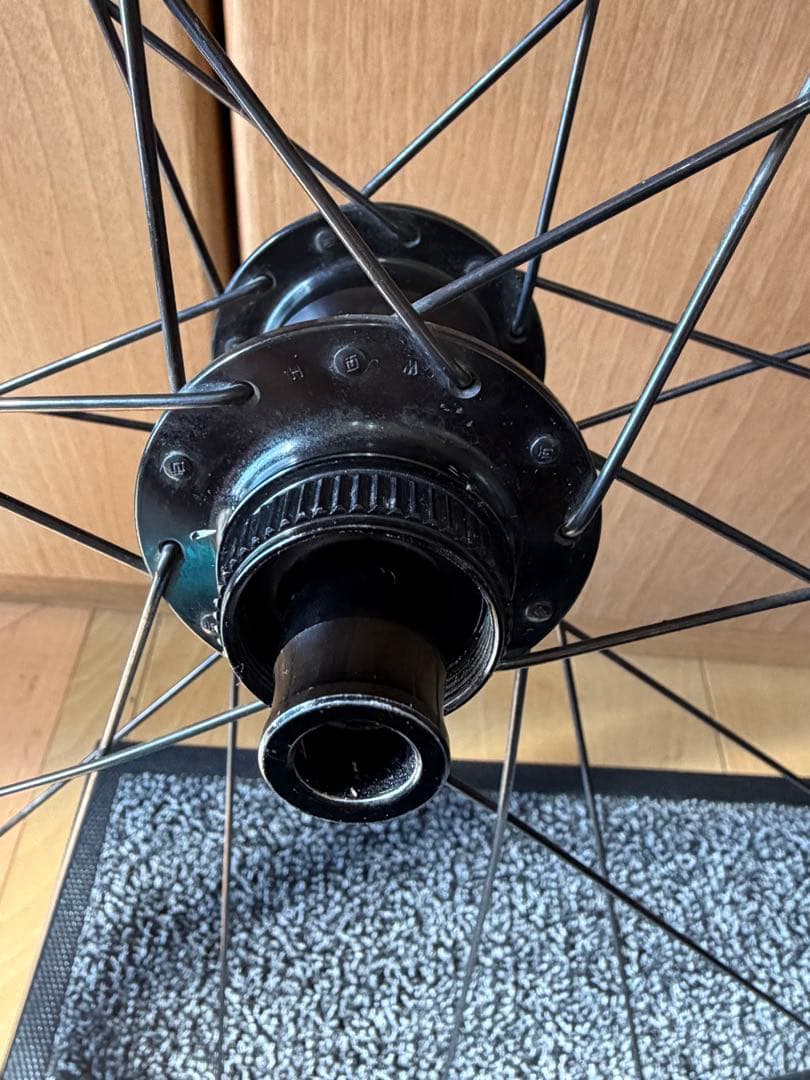 ブラック DT swiss R470