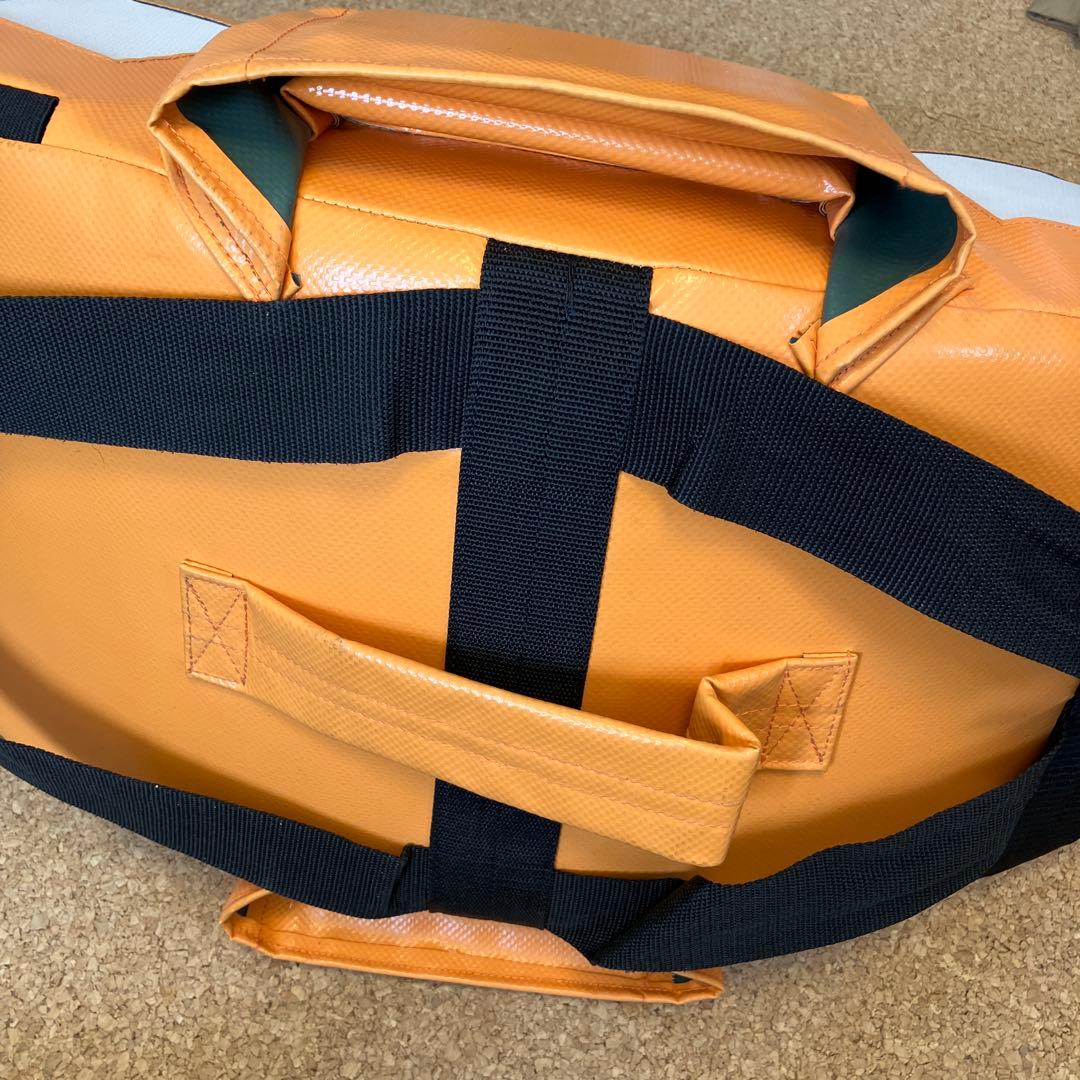 ラグビー　ヒットバック