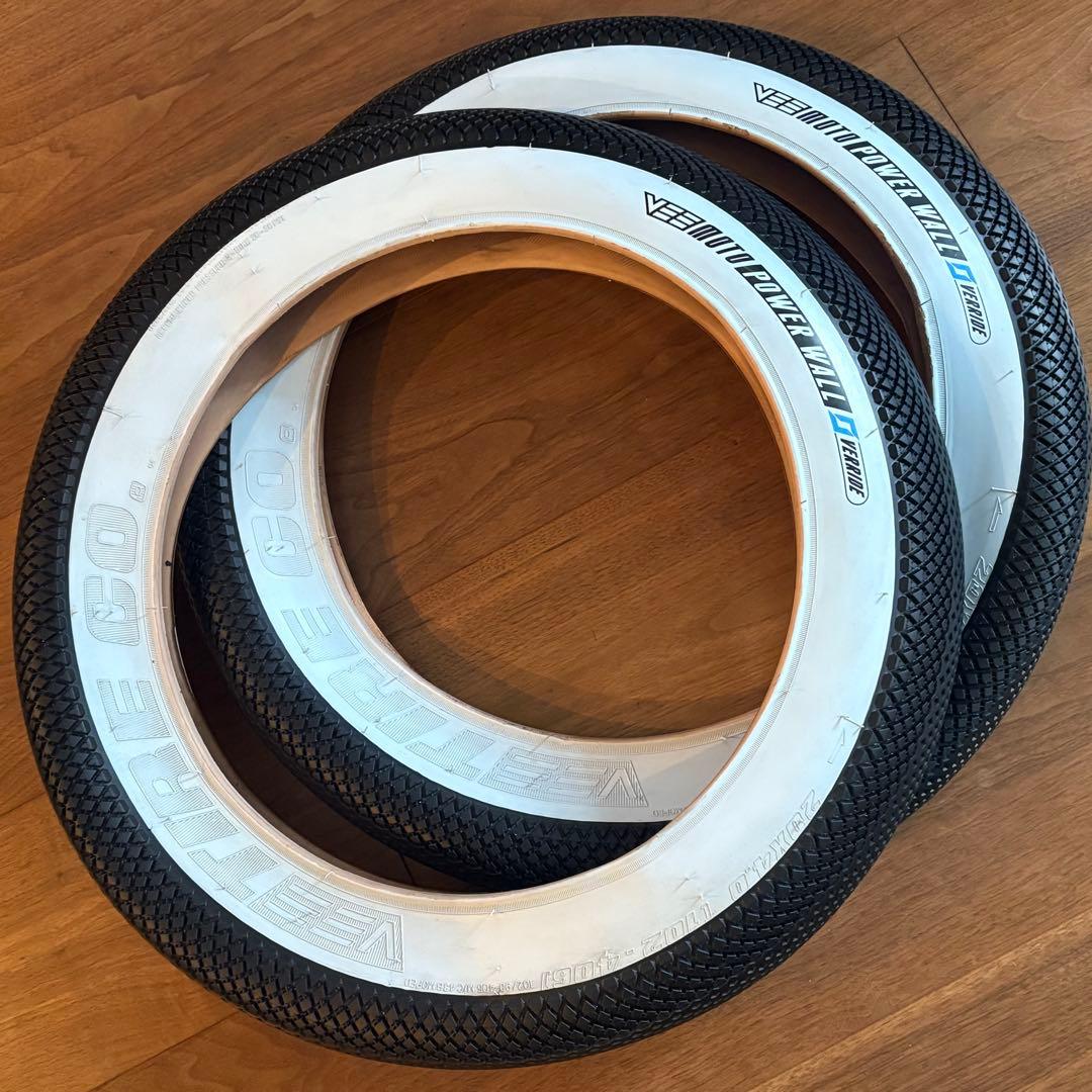 VEE Tire Speedster 20×4.0 ホワイトウォール MATE等