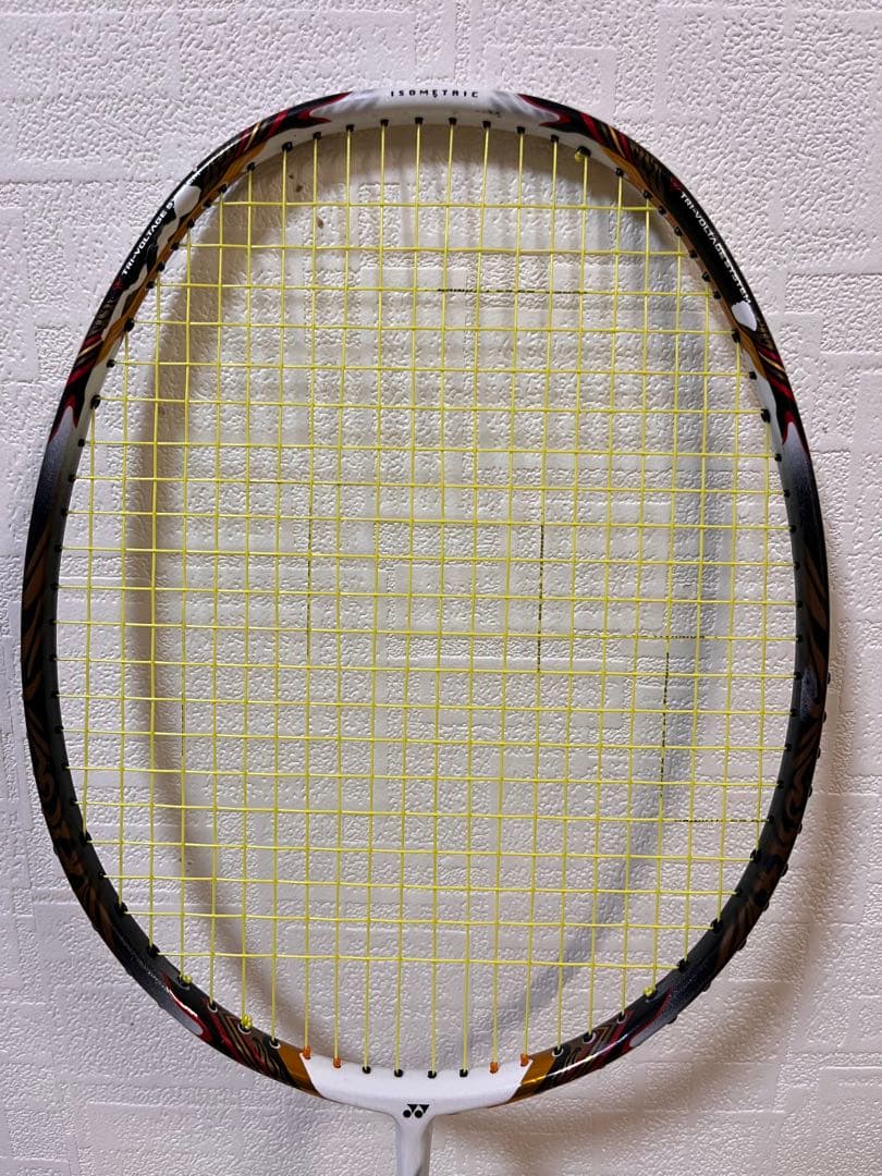 ヨネックス　ボルトリック80 3UG5