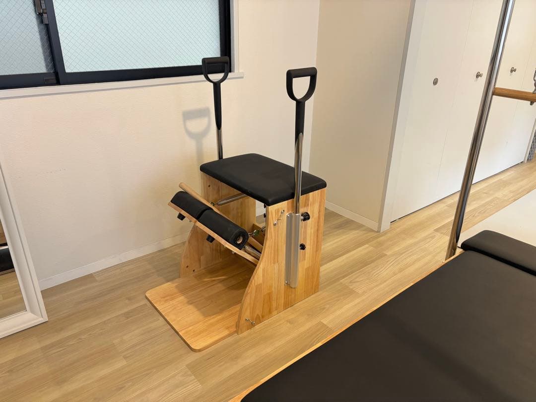 【新品送料込】チェア /ピラティス