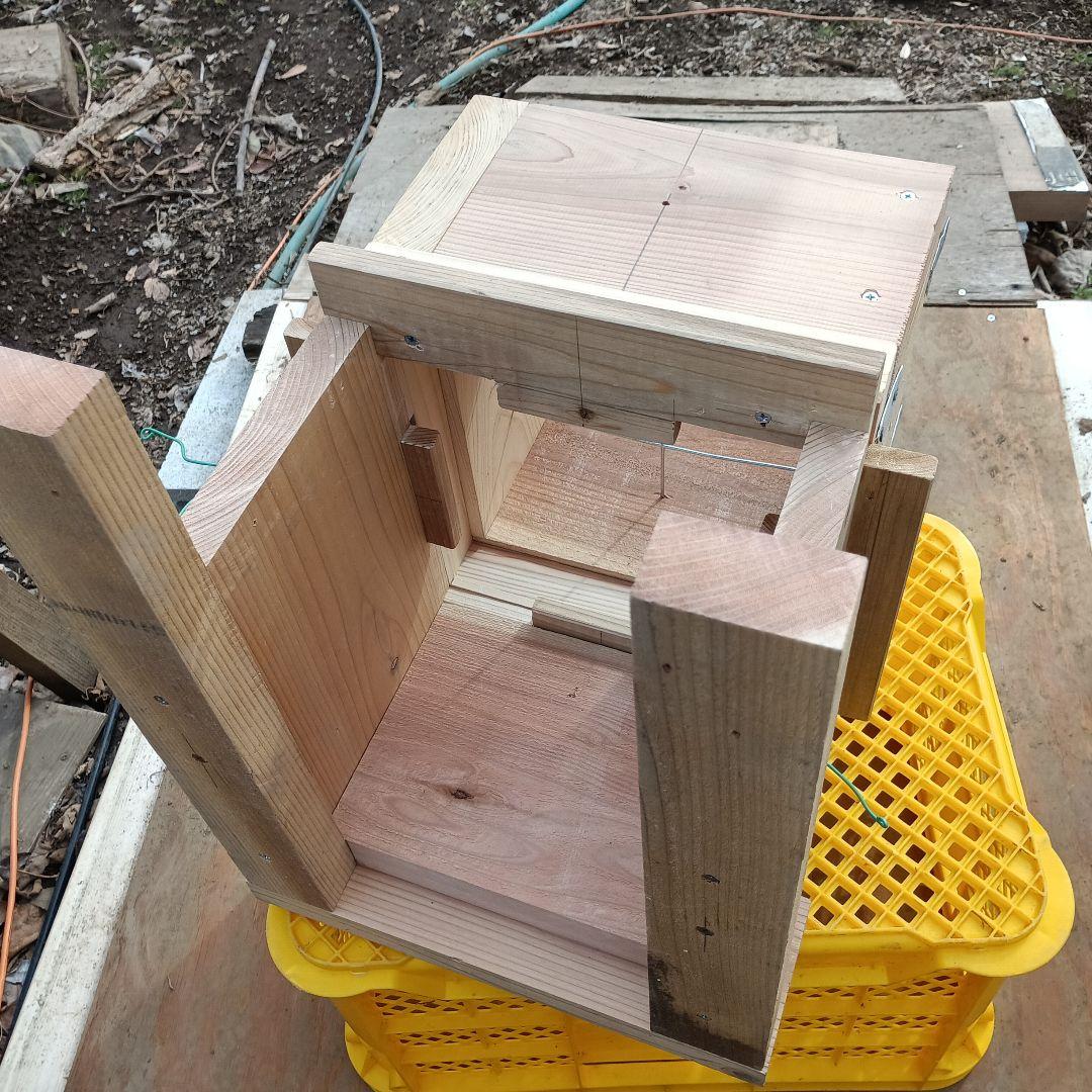 日本蜜蜂巣箱 1式