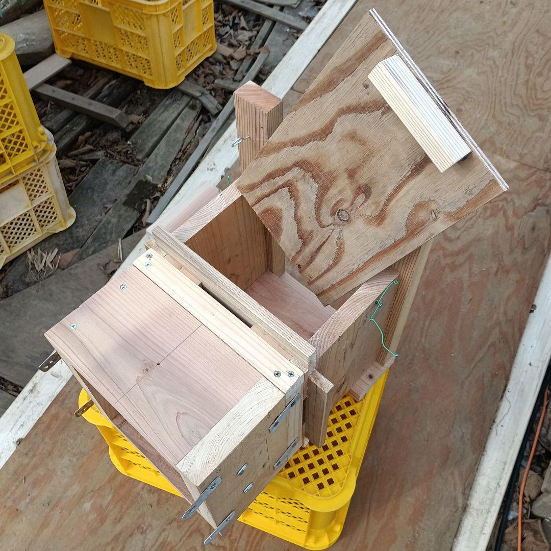 日本蜜蜂巣箱 1式