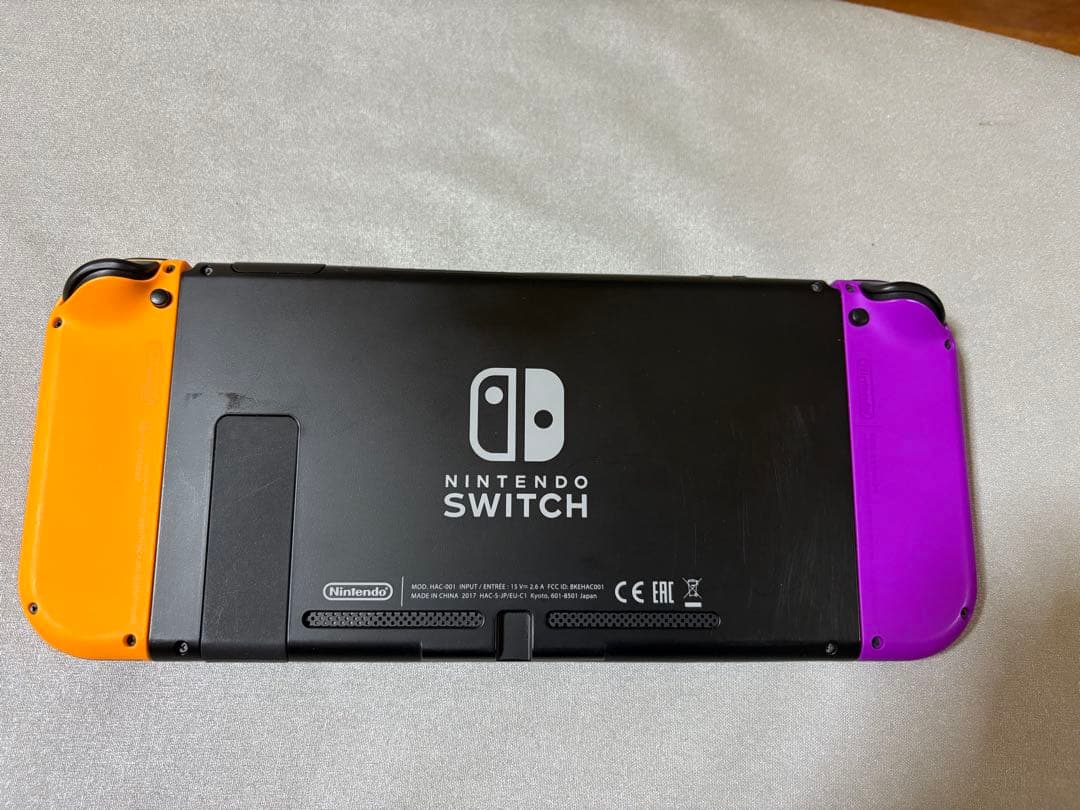 Nintendo Switch 本体　付属品完備＋プロコン＋ハードケース