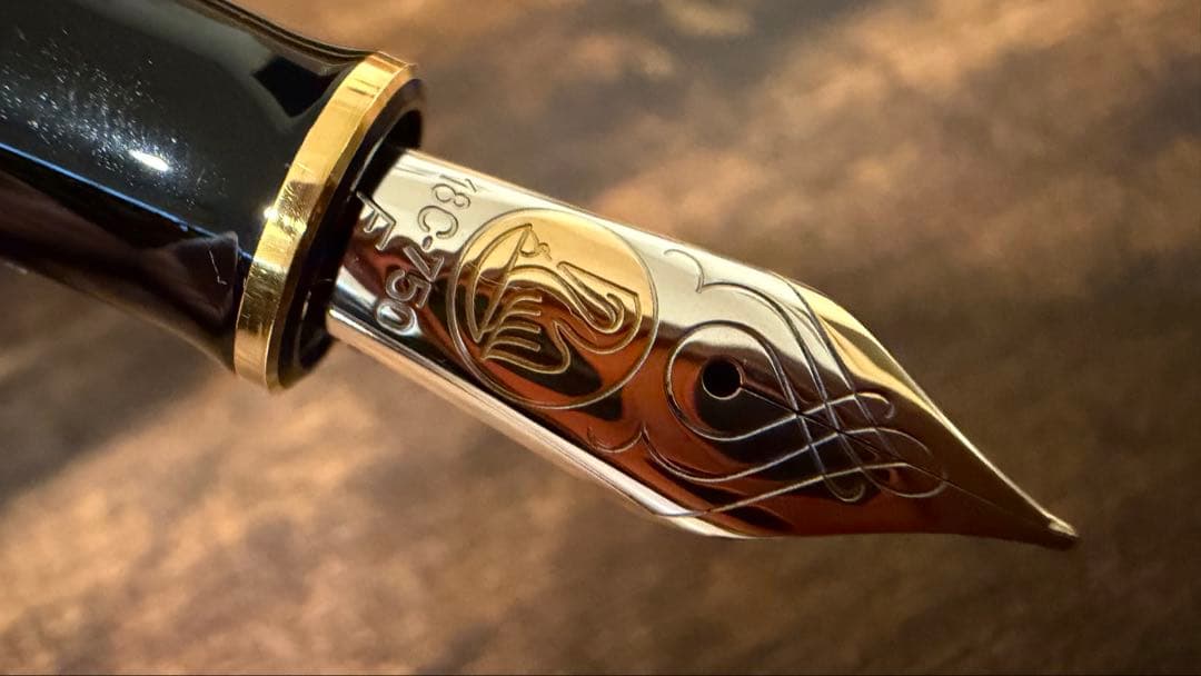 ペリカンM800レッドストライプ