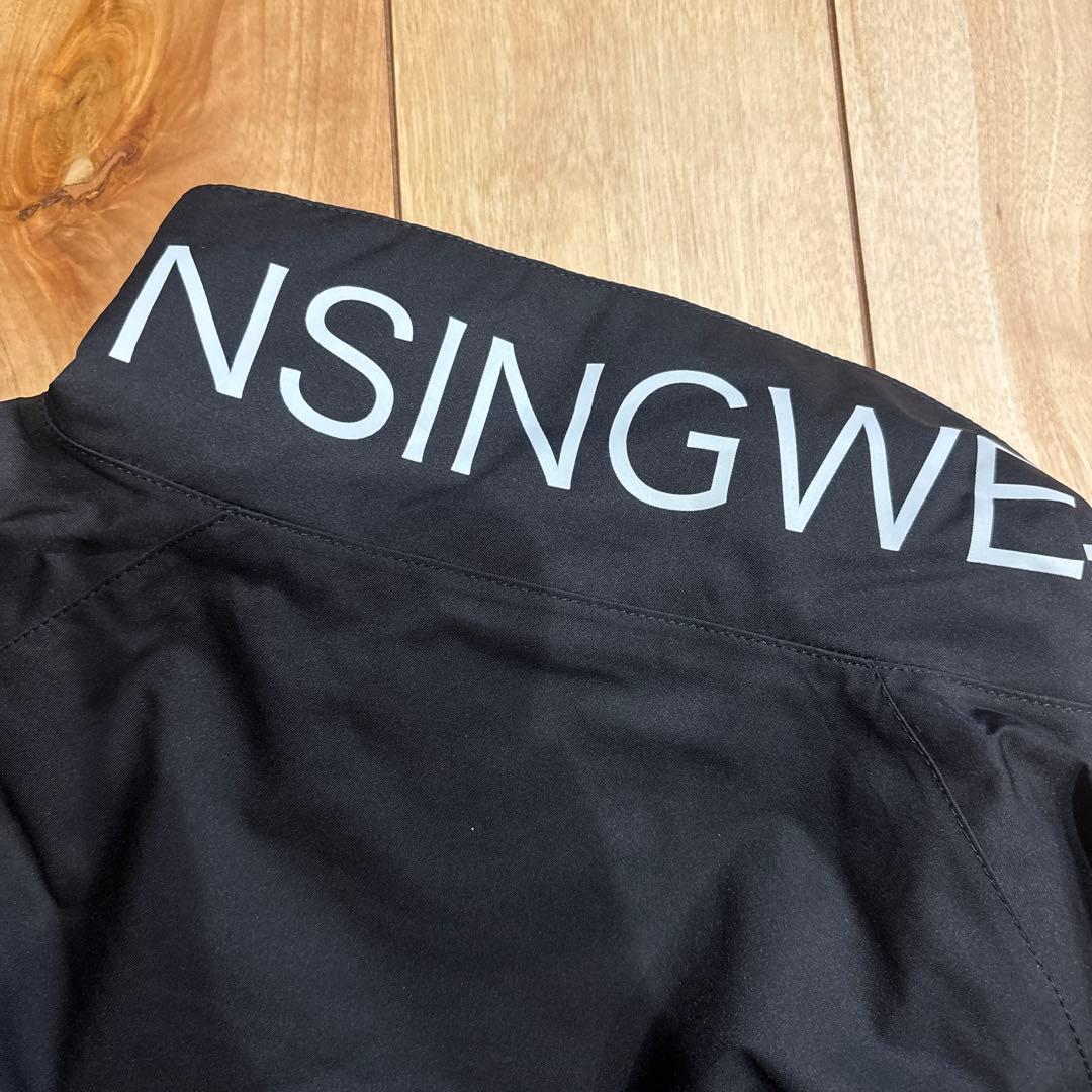 美品 マンシングウェア レインウェア 上下セット セットアップ L ゴルフ 黒