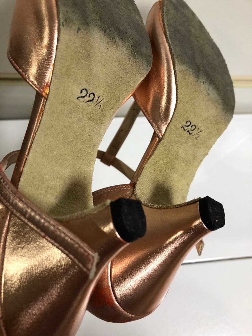 気まぐれ値下げ！チャコットサティーナ、ラテンヒール❤️