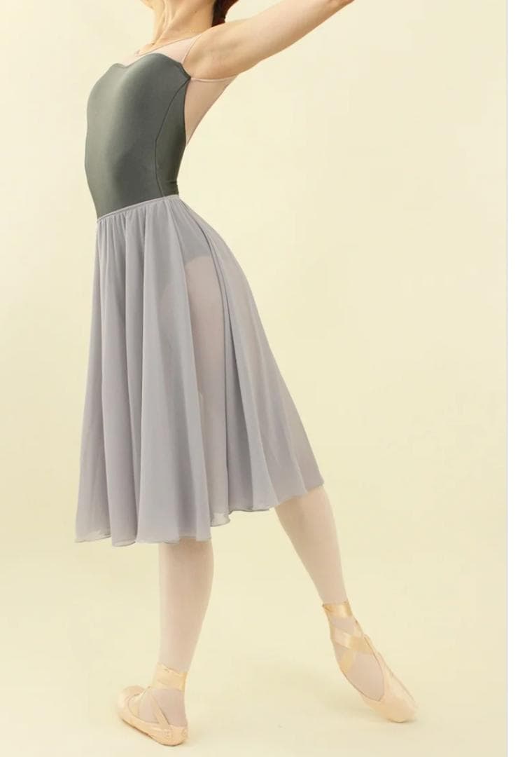 unoa　リハーサルプルオンスカート　ライトグレー　バレエ用
