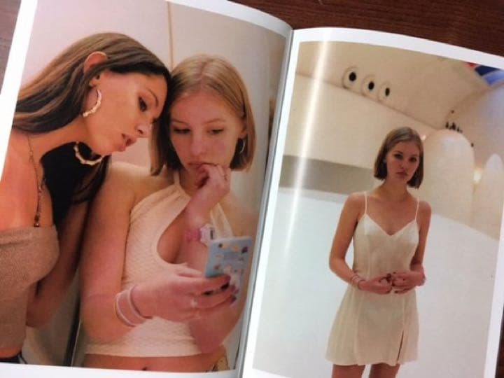 【希少品】She's not me / CHLOE SHEPPARD