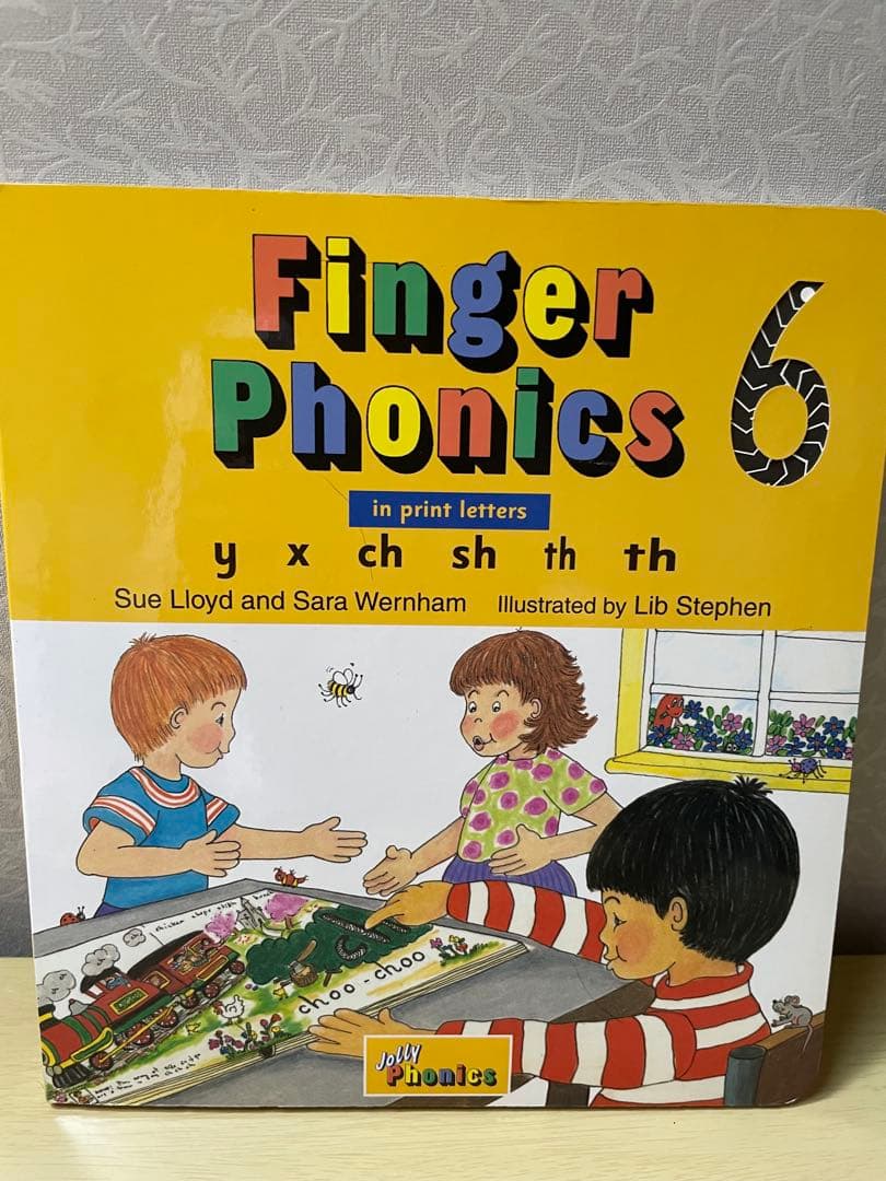 Jolly Phonics Finger Phonics 7 冊セット
