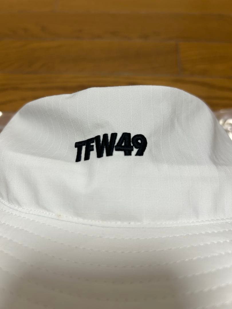 【新品未使用】TFW49 ホワイト バケットハット CORDURAタグ付き