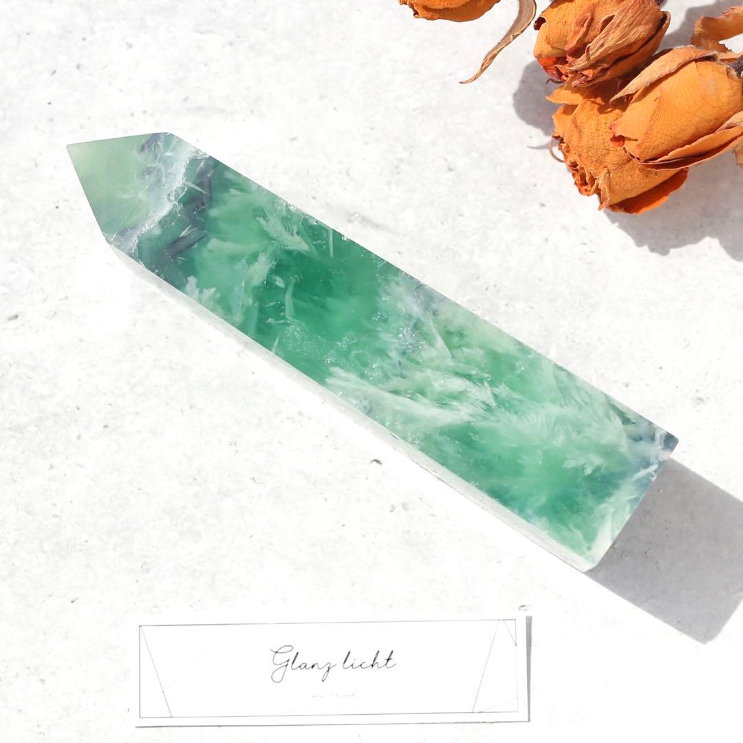 エンジェルフェザーフローライト ポイント タワー 天然石 蛍石 希少 鉱物