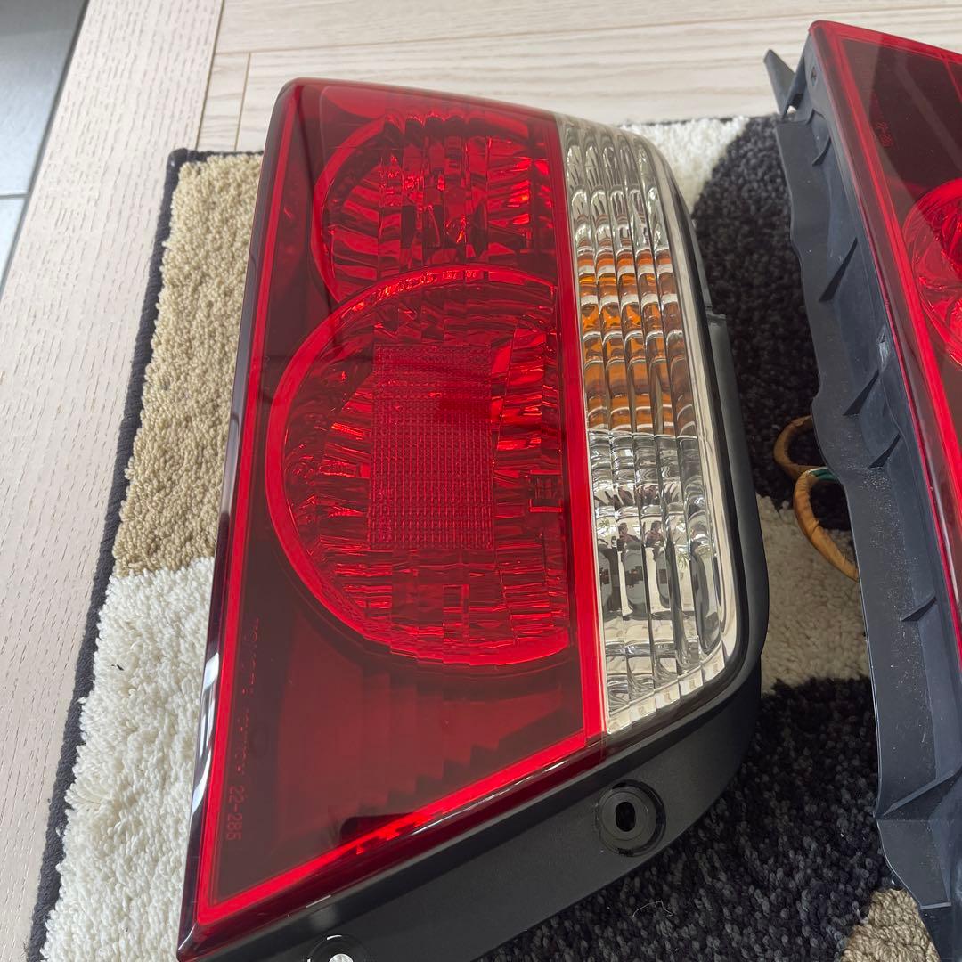 テールランプ 赤 左右セット　jzx100後期　純正￼ ichikoh