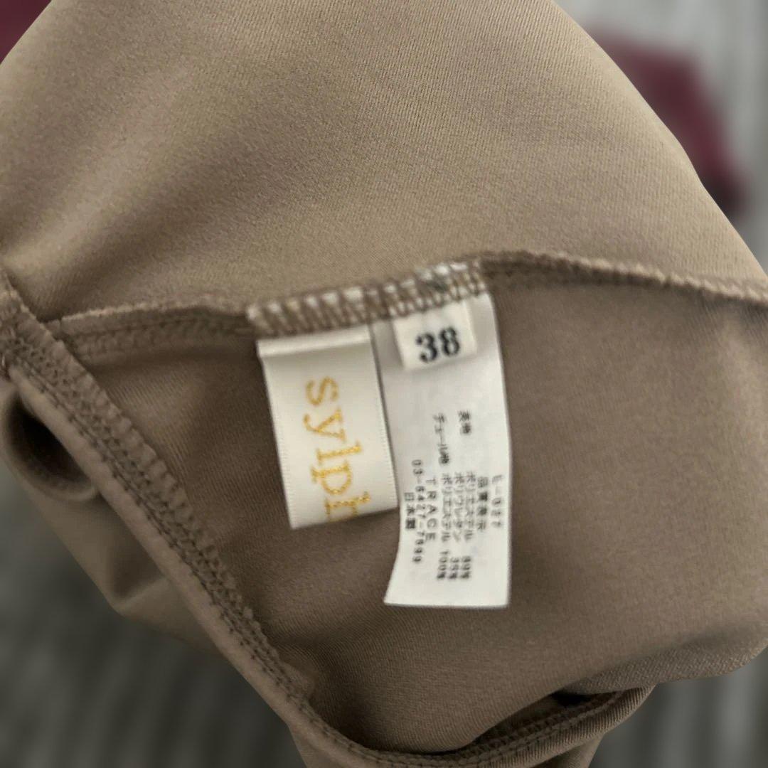 シルフィーヌレオタード 38